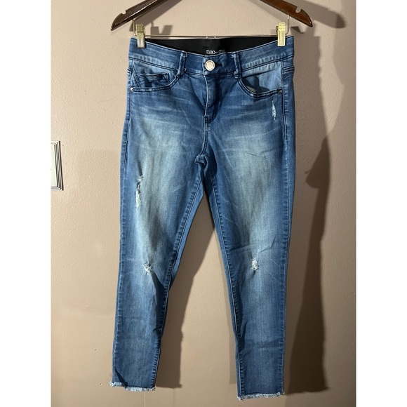 Mac and me Blue Distressed Women's Jeans - Picture 1 of 4